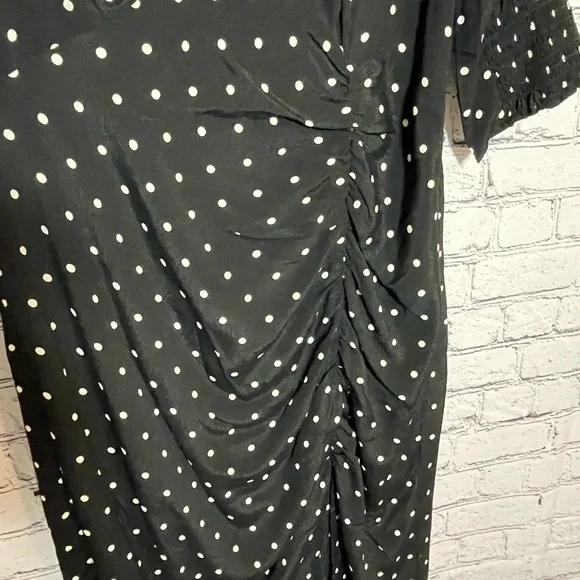 New H&M Black and White Polka Dot Puff Sleeve Crepe V Neck Dress Size L